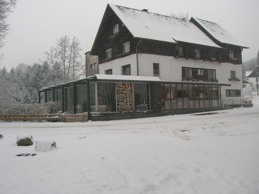 Hotel Le Martin Pecheur Fauvillers Exterior photo
